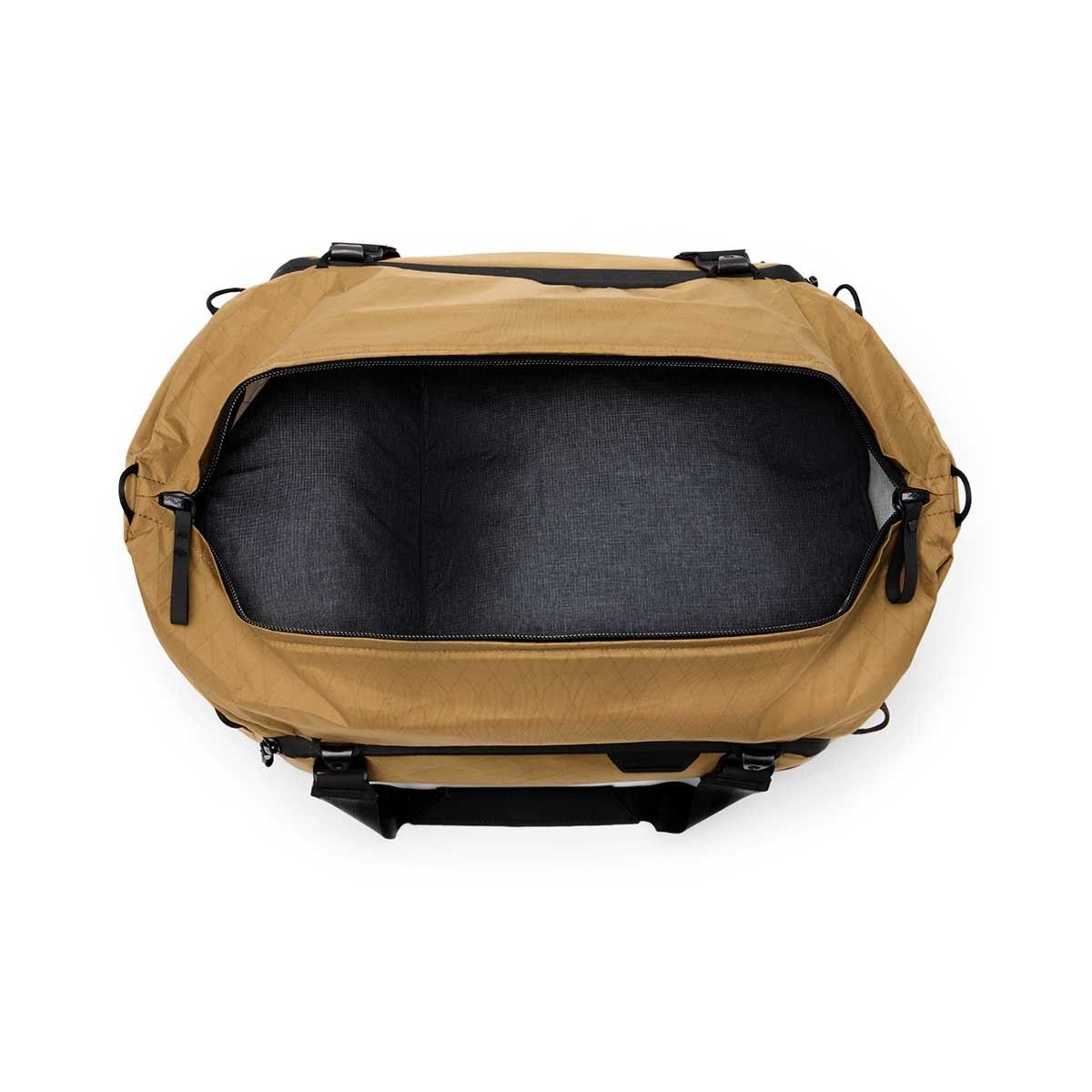Peak Design Travel Duffel / 35L / Coyote - cambuy-lives Peak Design Travel Duffel / 35L / Coyote - cambuy-lives